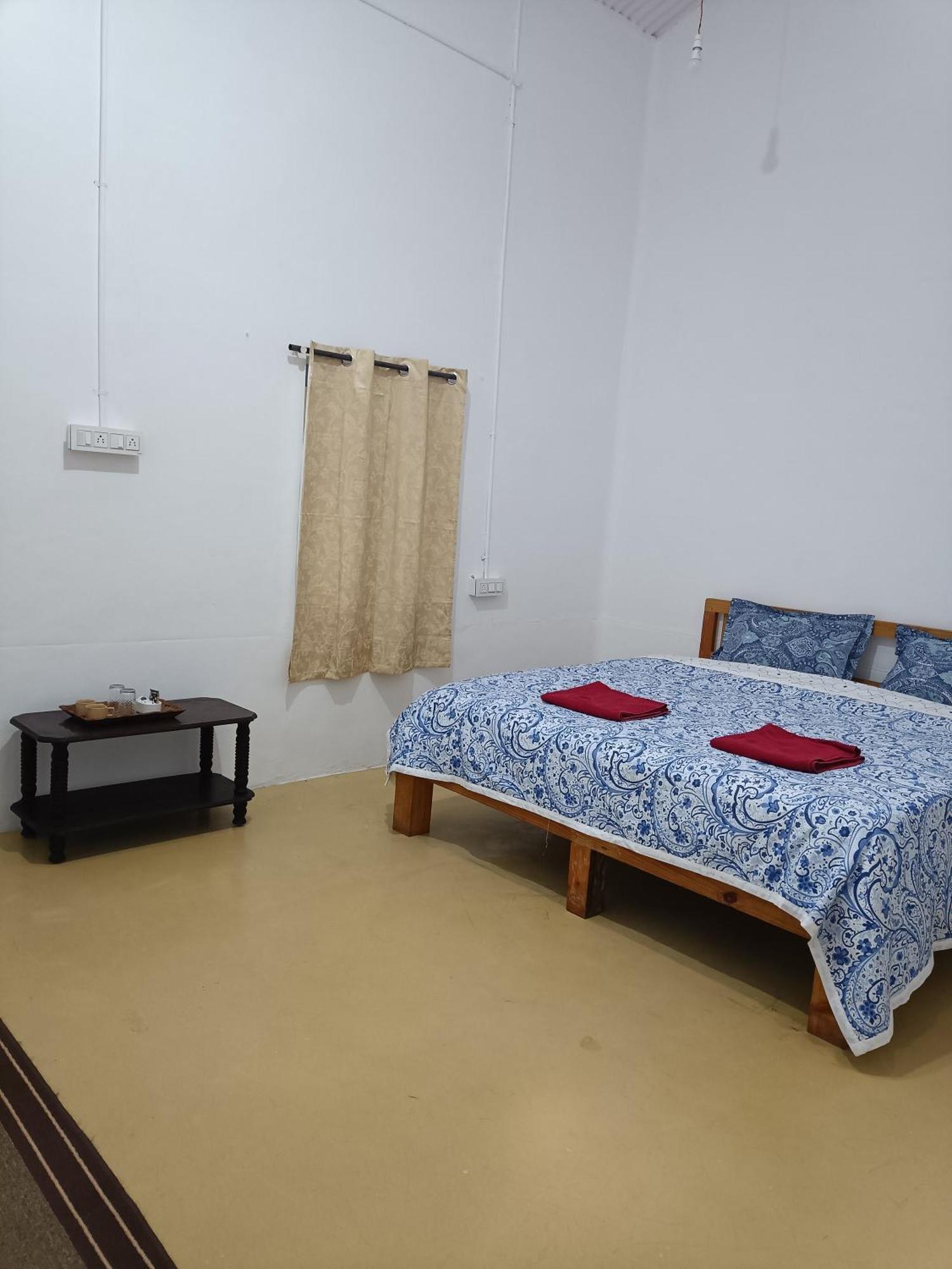 Moksha Infinity Valley Kotagiri Bilik gambar